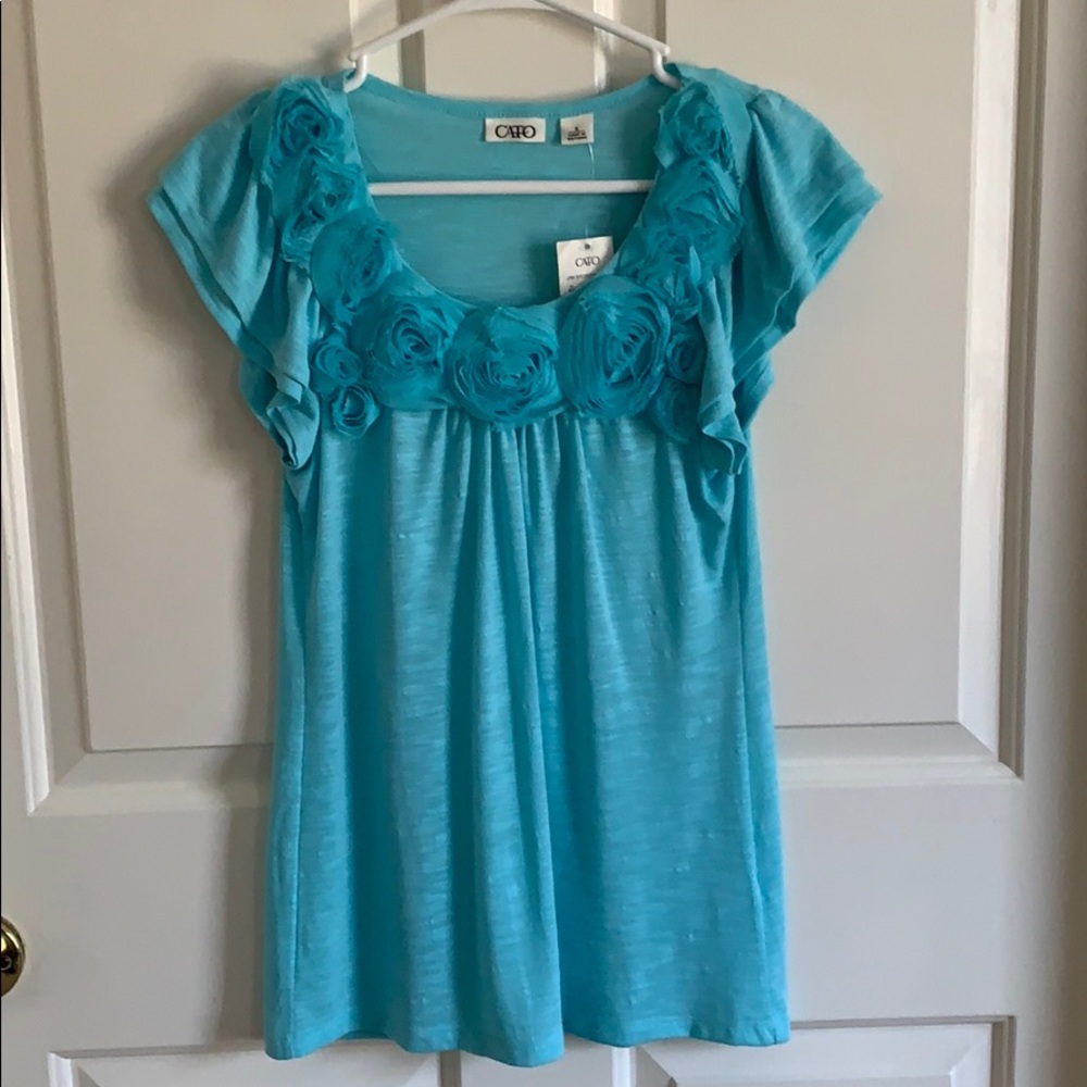 NWT - Cato Top with Cloth Flowers Around Neck